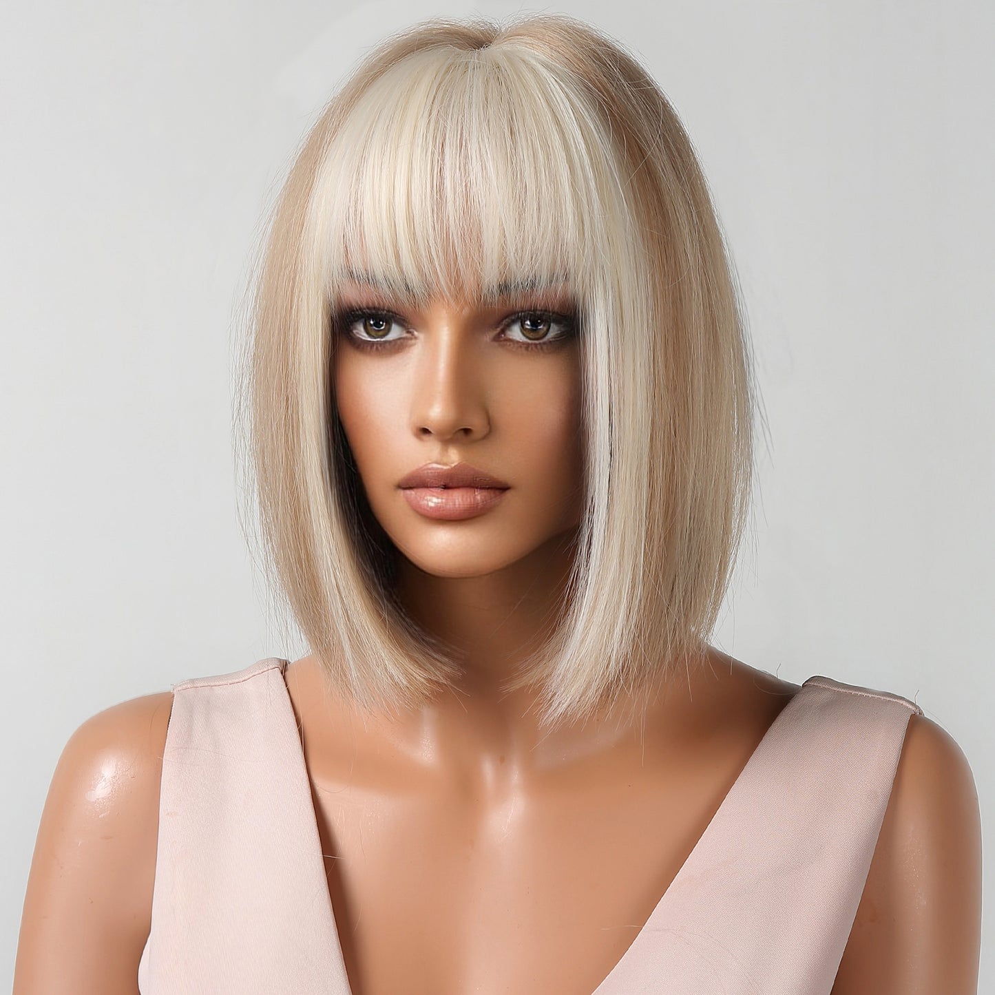 12 Inches Short Straight Blonde Bobo Wigs with Ivory Bangs Synthetic Wigs for Women Daily Use LC2080-10