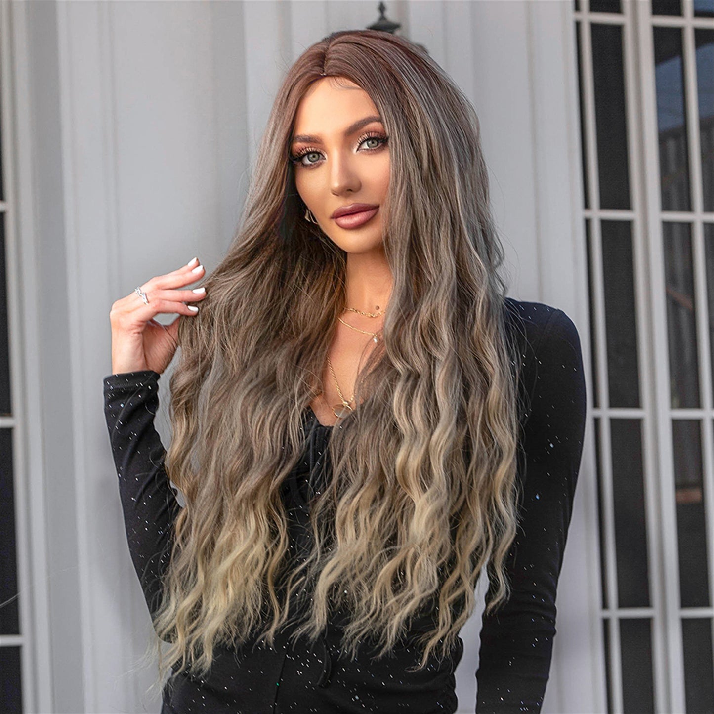 28 Inches Long Curly Brown Ombre Blonde Wigs Synthetic Wigs Women's Wigs for Daily Use Party or Cosplay Taking Photos LC050-1