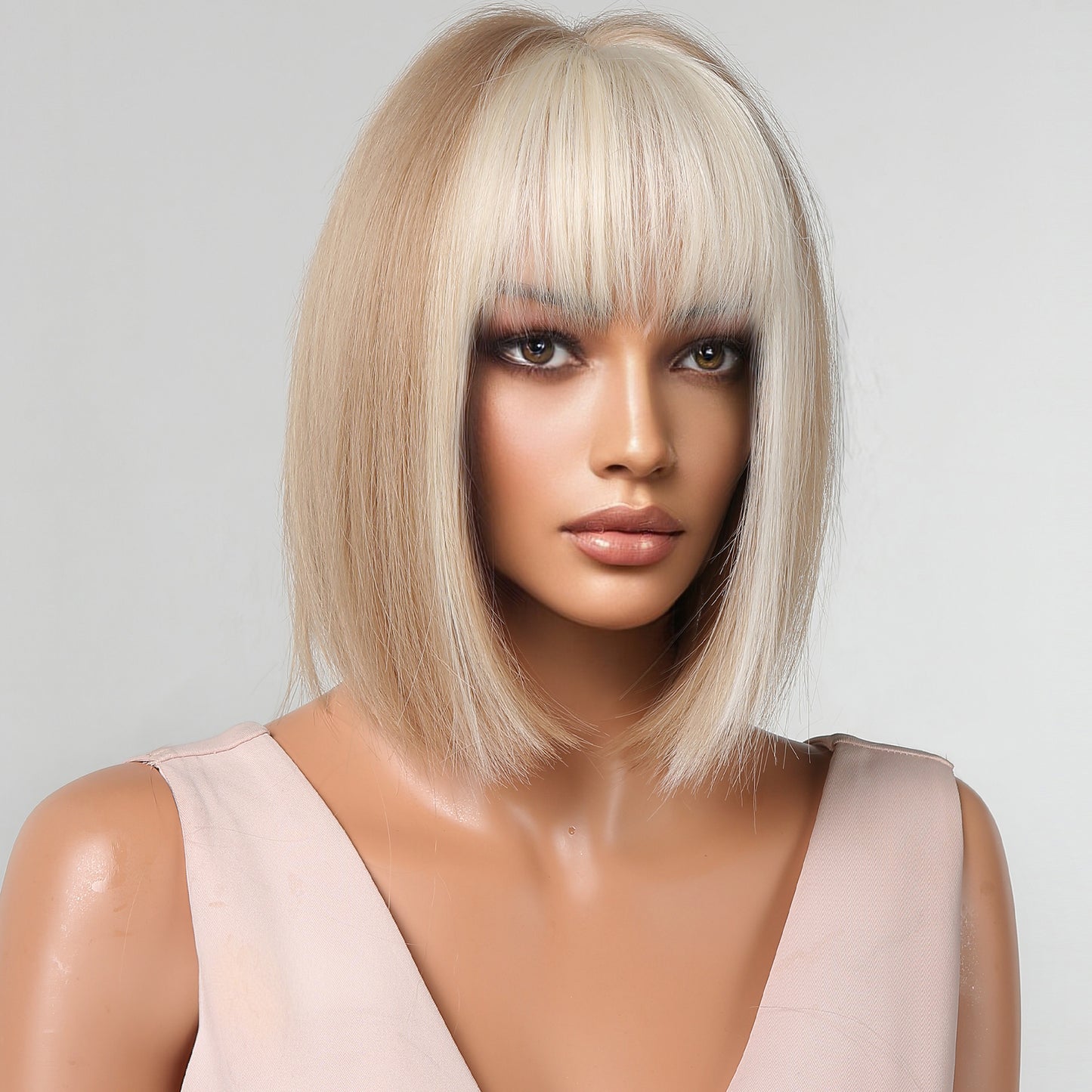 12 Inches Short Straight Blonde Bobo Wigs with Ivory Bangs Synthetic Wigs for Women Daily Use LC2080-10