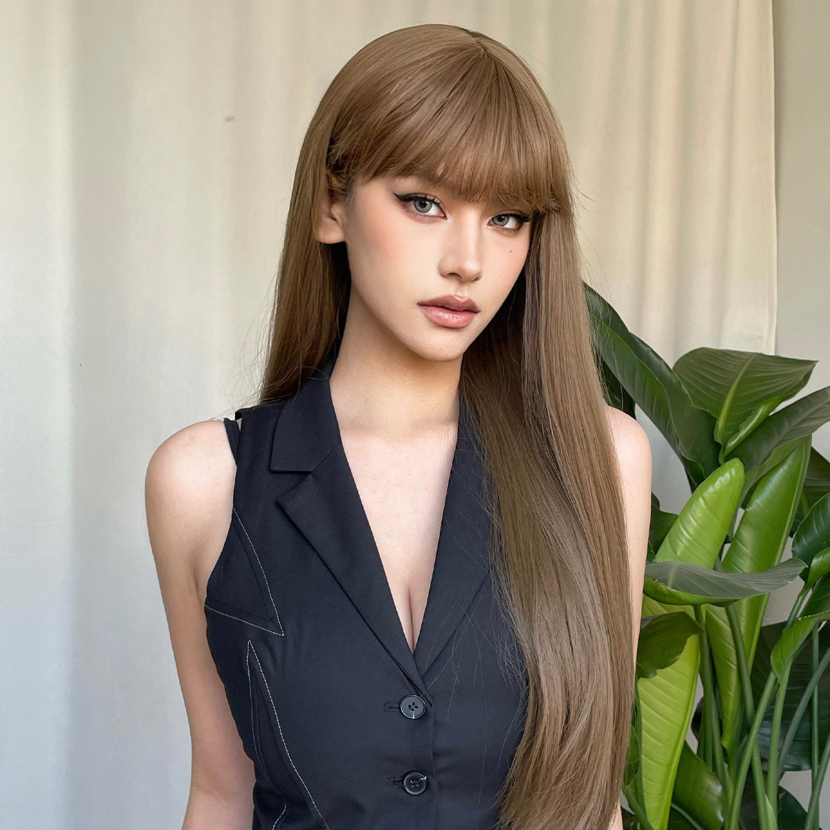 28 Inches Long Straight Brown Blonde Wigs Synthetic Fiber Wigs Women's Wigs Daily Use for Party or Cosplay Photos WL1011-2